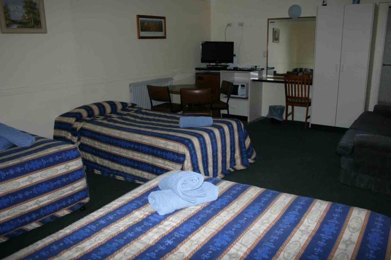 Alpine Heritage Motel Гоулбёрн Экстерьер фото